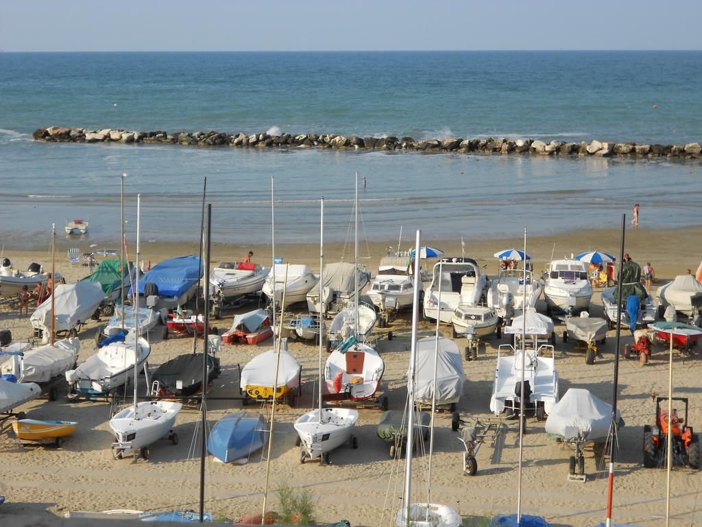Hotel Laguna Blu Rimini Rum bild