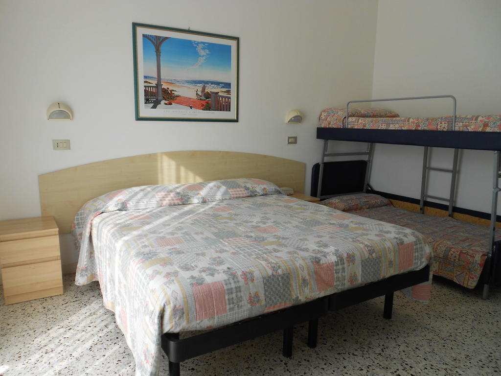 Hotel Laguna Blu Rimini Rum bild