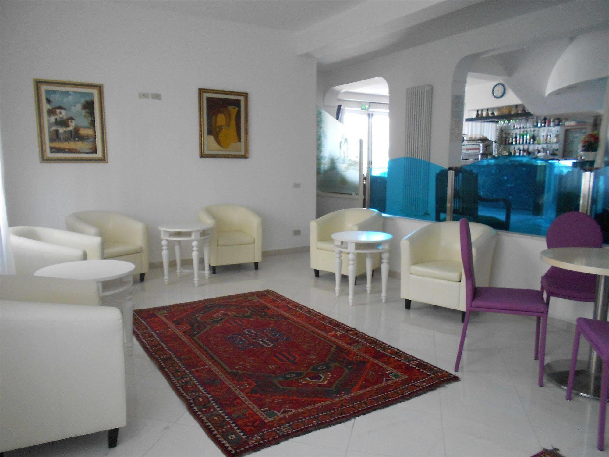 Hotel Laguna Blu Rimini Exteriör bild